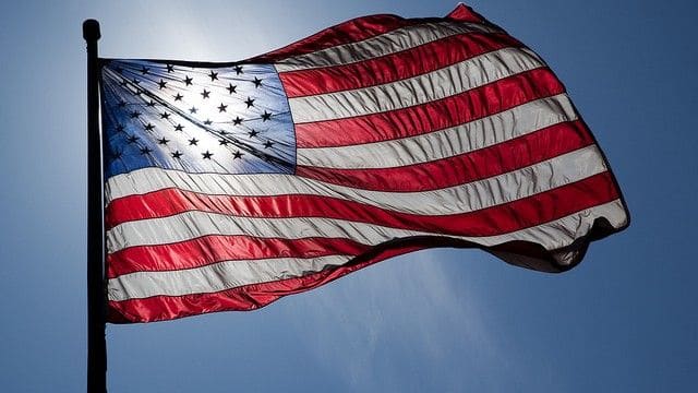 Departament Stanu zmniejsza obsadę ambasad USA w czterech krajach Bliskiego Wschodu