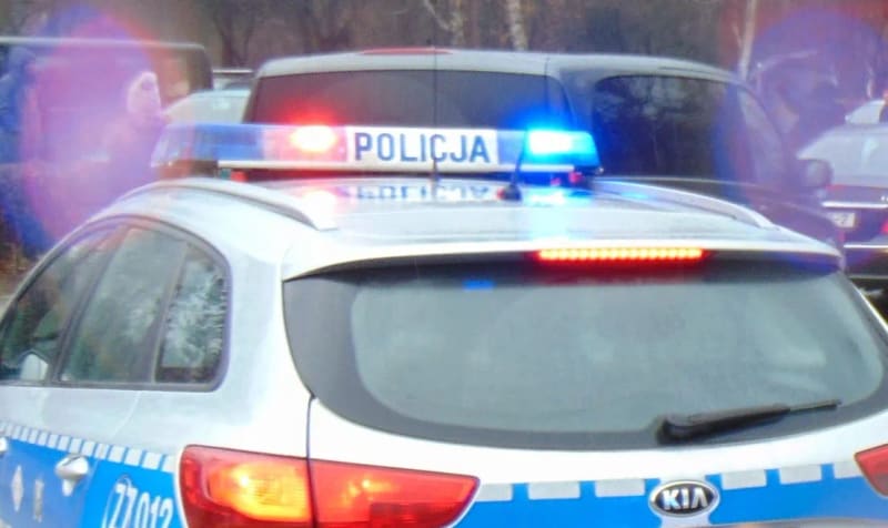 Kierowcy ostrzegający światłami przed patrolem dostali mandaty w Myślenicach i Tokarni