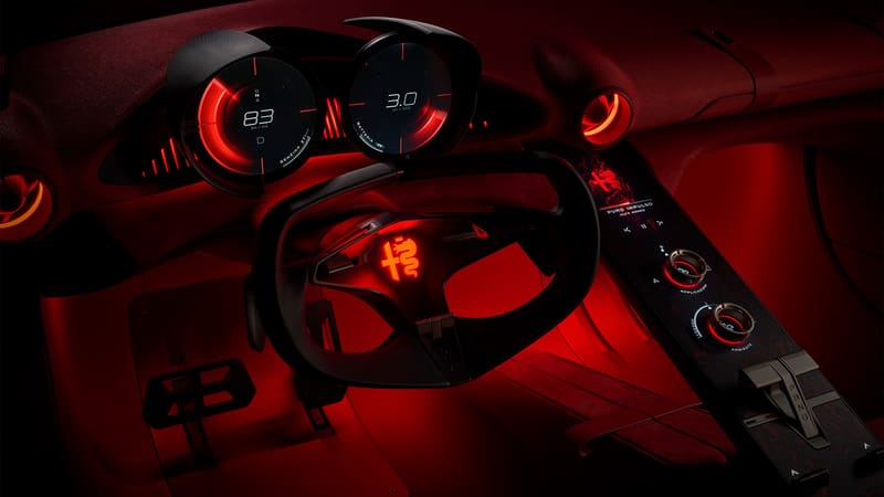 Alfa Romeo krytykuje duże ekrany w kokpitach: projektant optuje za pokrętła i ukryte wyświetlacze