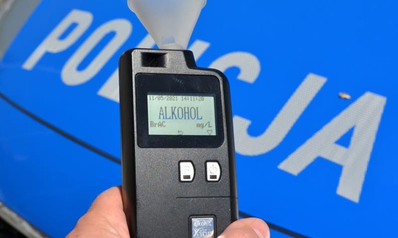 Zastępca prokuratora okręgowego w Opolu zatrzymany za kierowanie pod wpływem alkoholu na A4