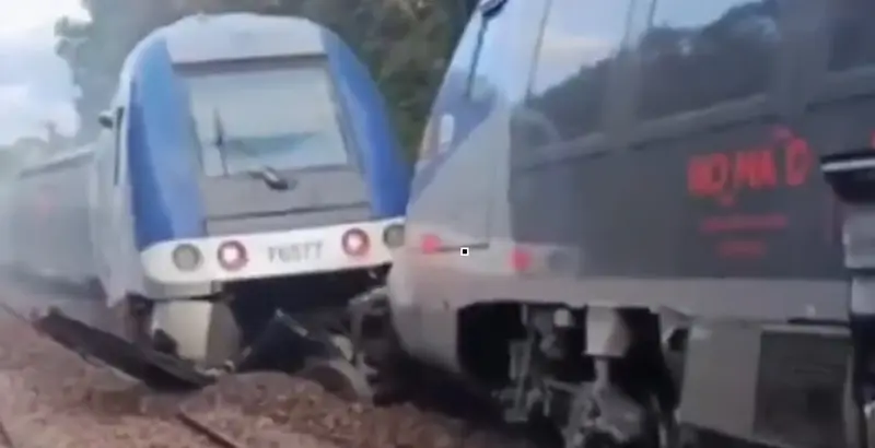 Pociąg ze 180 pasażerami zjechał z torów w Normandii, śledczy badają miejsce