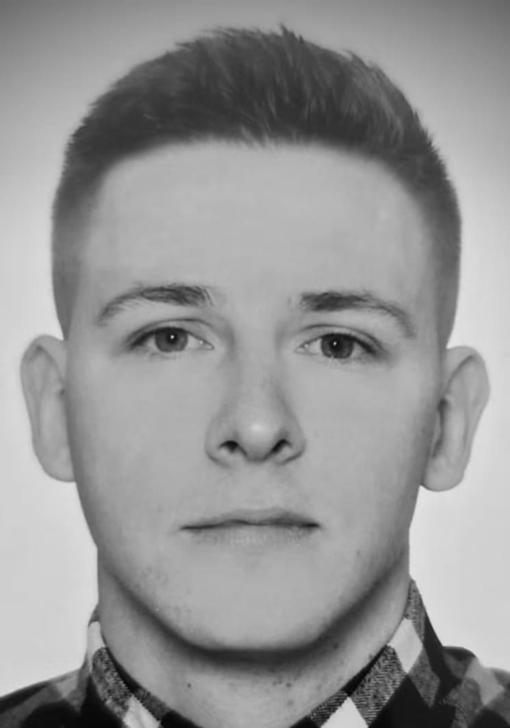Policja żegna sierż. Natana Sieronia z Bolesławca, który zginął na służbie w wieku 29 lat