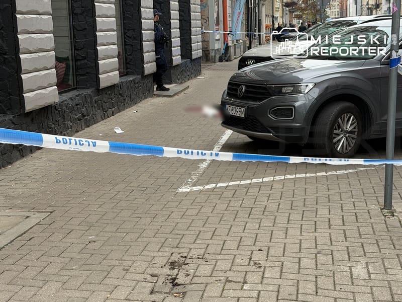 Trzy miesiące aresztu dla 37-latka podejrzanego o atak tasakiem w centrum Warszawy
