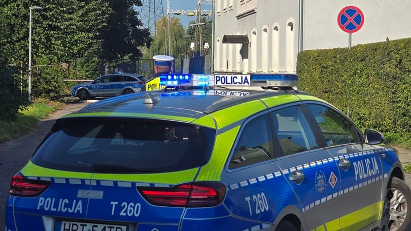 Służby ewakuowały pracowników firmy w Elblągu po odkryciu pojemników przy instalacji gazowej