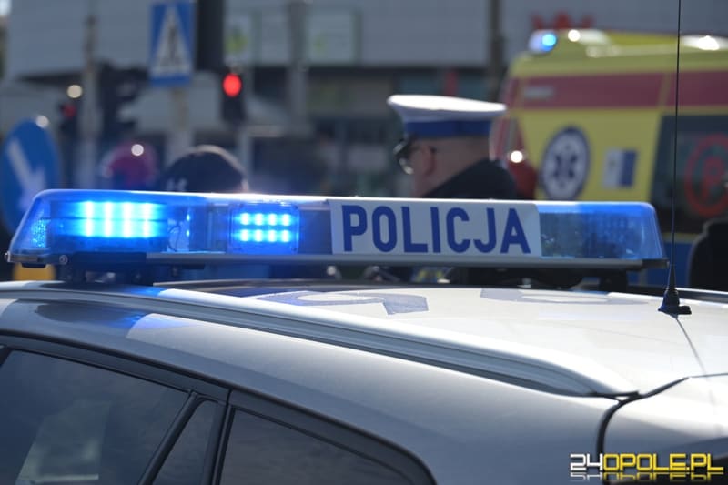 Policja sprawdza, czy ataki w szkołach mają związek z internetowym wyzwaniem