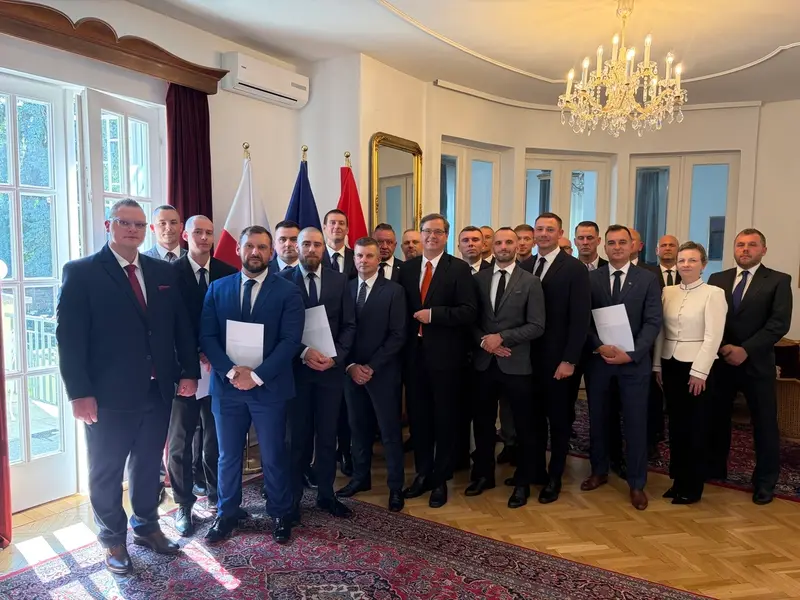 Policjant z Lubelszczyzny odebrał wyróżnienie w ambasadzie Austrii w Warszawie