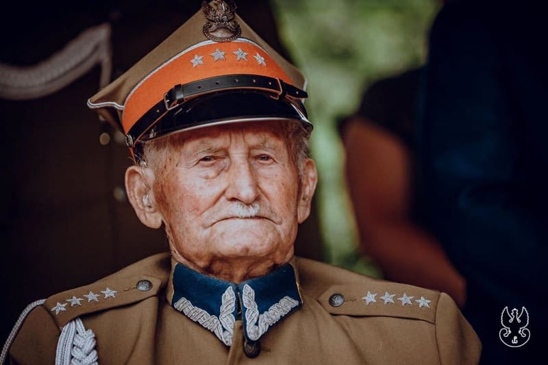 Zmarł Tadeusz Lutak, najstarszy mężczyzna w Polsce i kombatant Wojska Polskiego